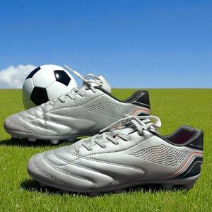 Men’s HaloTeam Professional Training Grey Soccer Cleats - Size 6.5